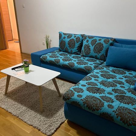 Naki Apartmani พอดโกริกา ภายนอก รูปภาพ